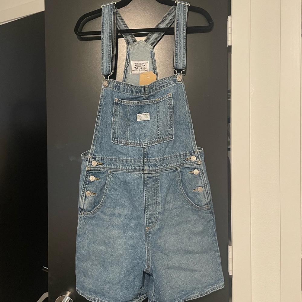 Levi’s Women’s Denim Overalls NWT!